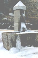 fontaine en hiver